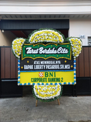 Papan Bunga Duka di Sulabesi Tengah
