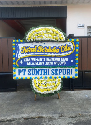 Papan Bunga Duka di Sulabesi Tengah